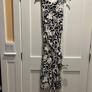 NWT Lauren by Ralph Lauren size 8 patterned dress with self-tie belt